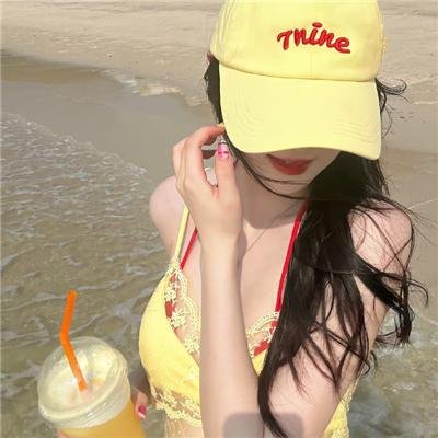 疯狂人字拖封面