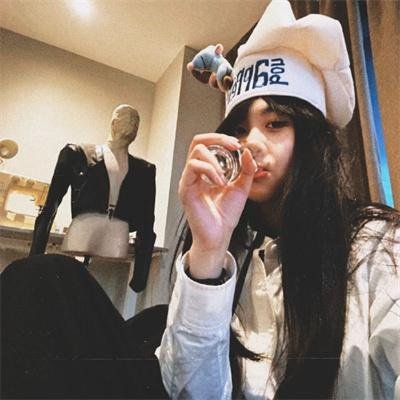 十三号警车封面